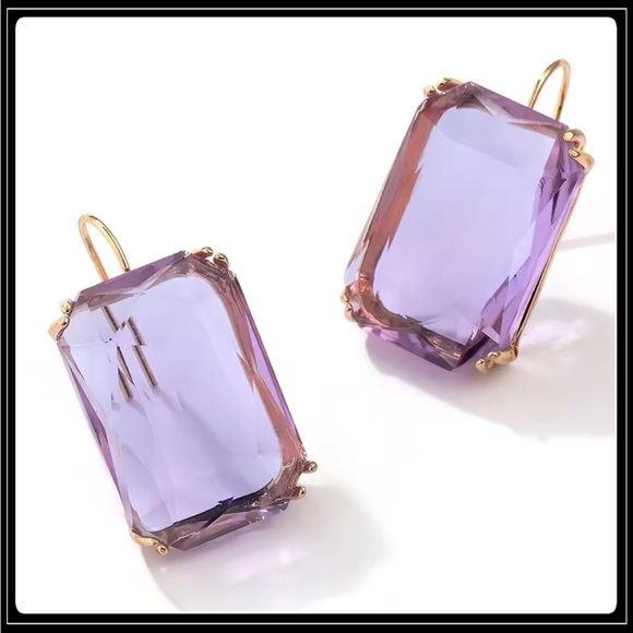 14K GOLD MEGA EMERALD CUT SIMULATED CLEAR PURPLE TOPAZ CUSHION EARRINGS - Picture 4 of 5